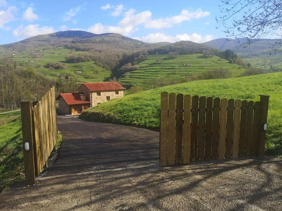 Casa Rural Los Riveros De Jeromo Selaya Eksteriør billede