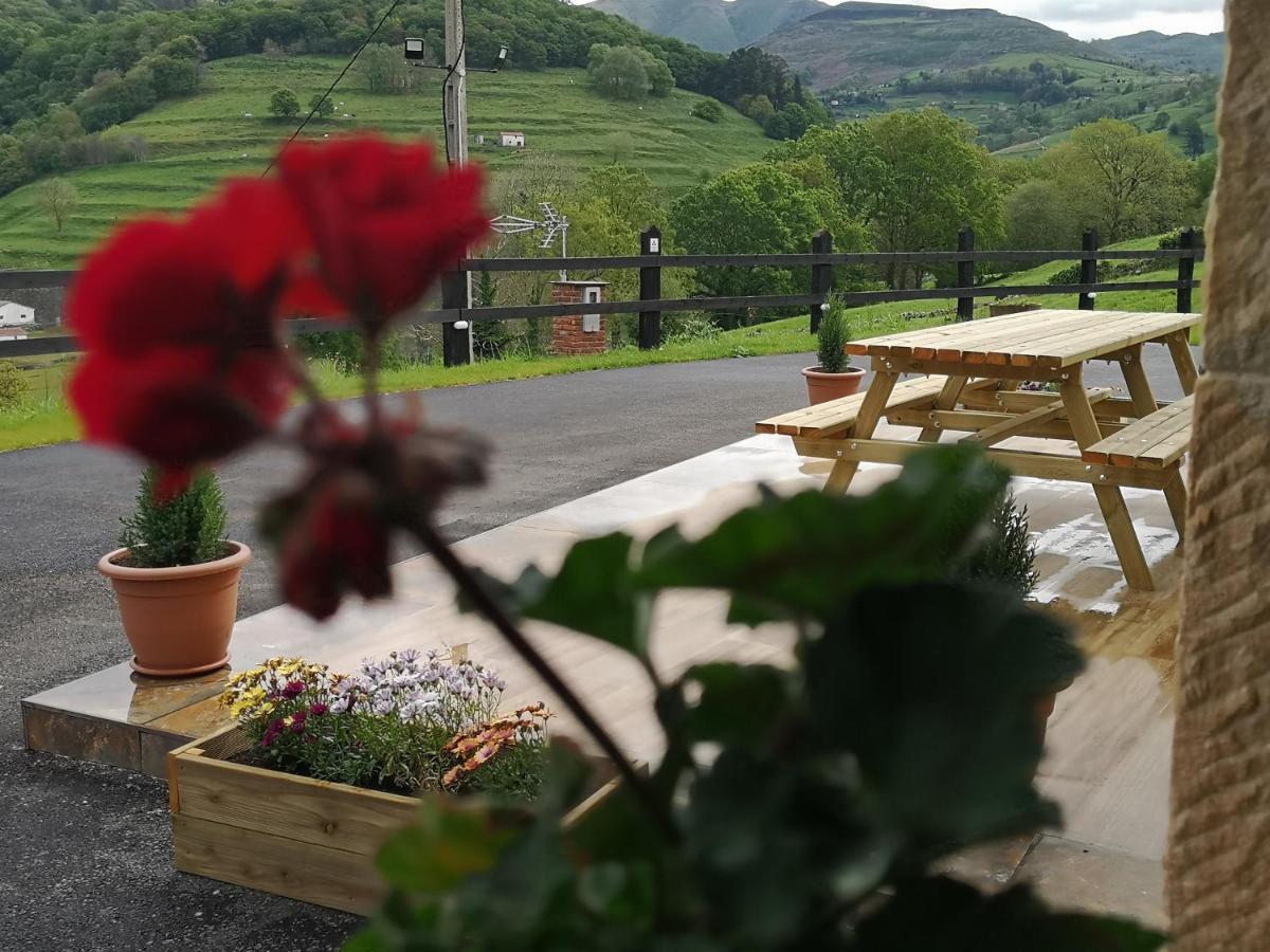 Casa Rural Los Riveros De Jeromo Selaya Eksteriør billede